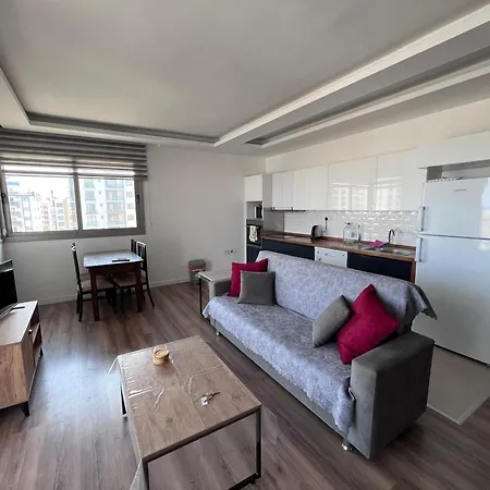 Lux 2bdr Sea View Apartament